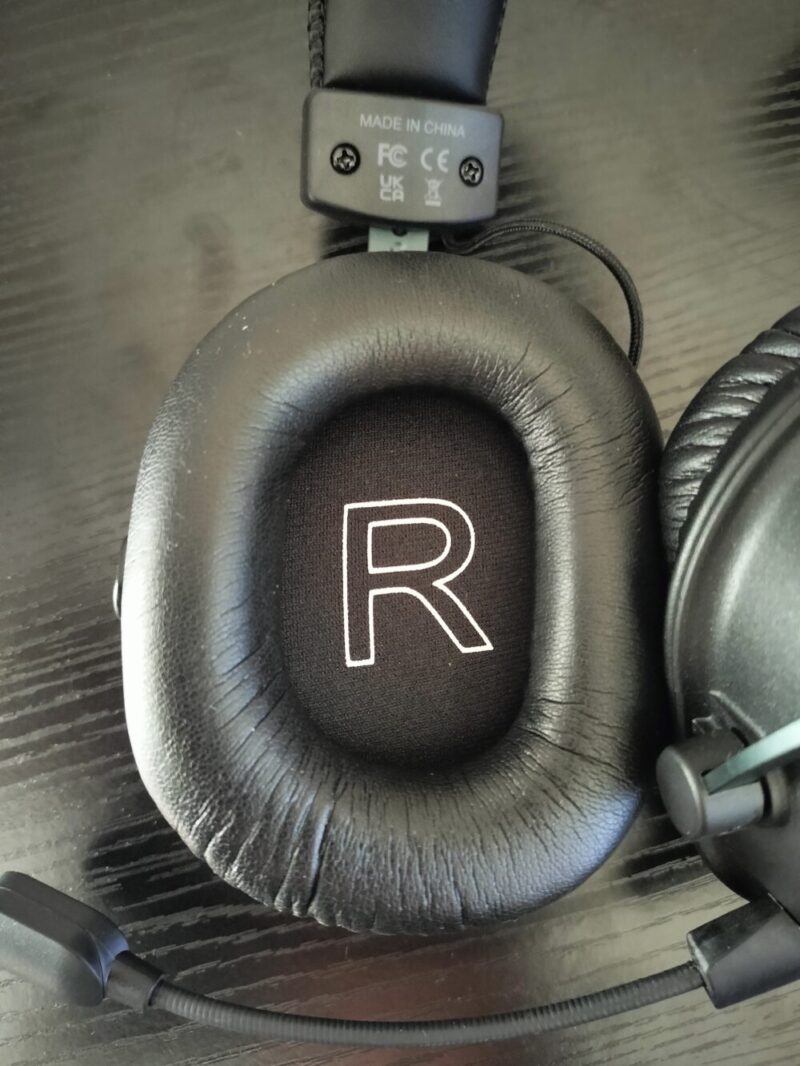 イヤーパッド「R」